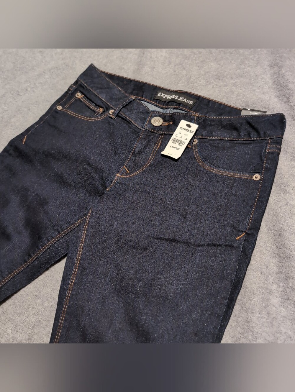 NWT Express Dark Wash Skinny Jeans Size 4 Short - Low Rise Denim Y2K Style